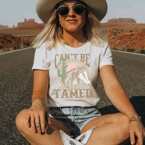 Cant Be Tamed Graphic T-shirt Unisex Graphic Shirt Boho T-shirt